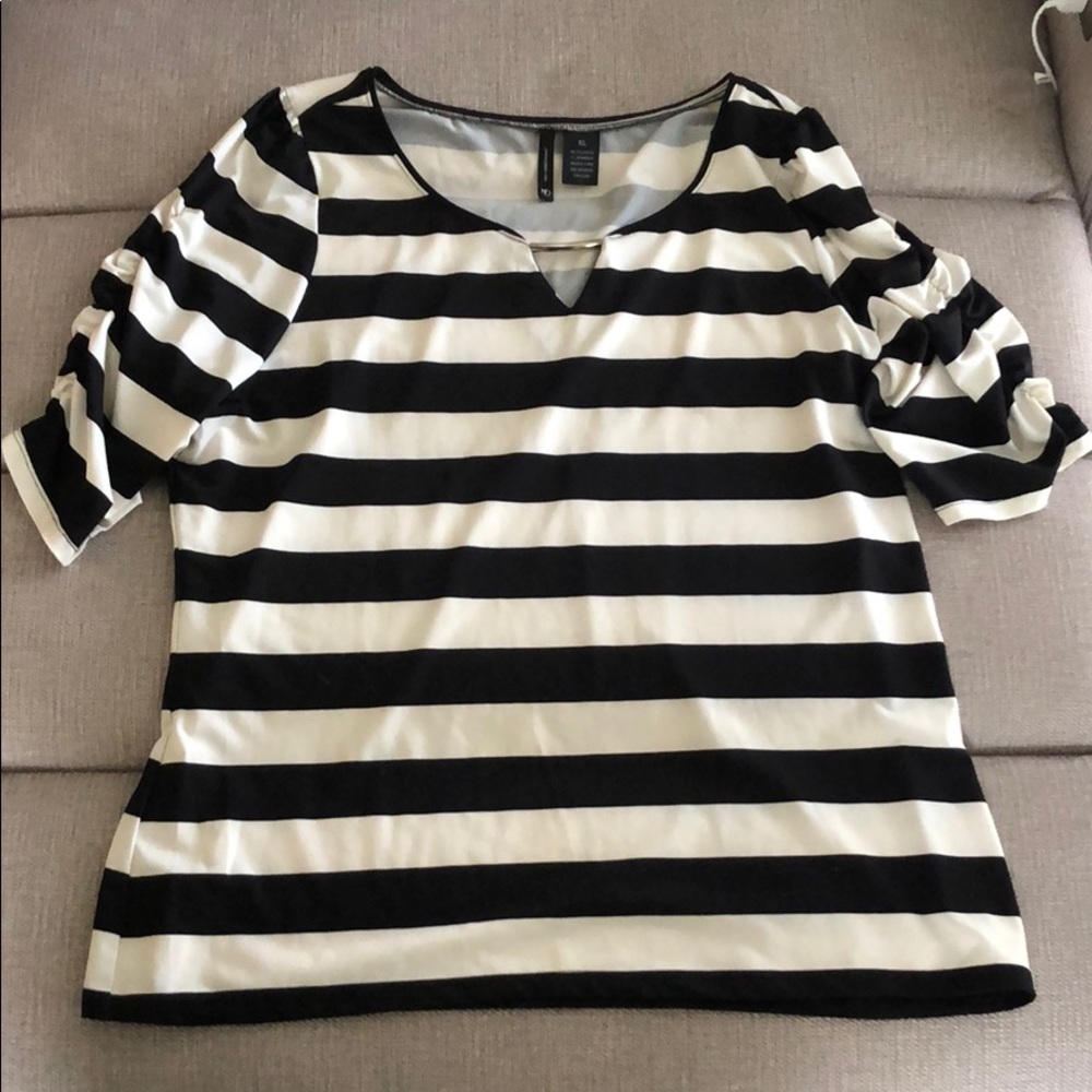 New Directions XL dressy top